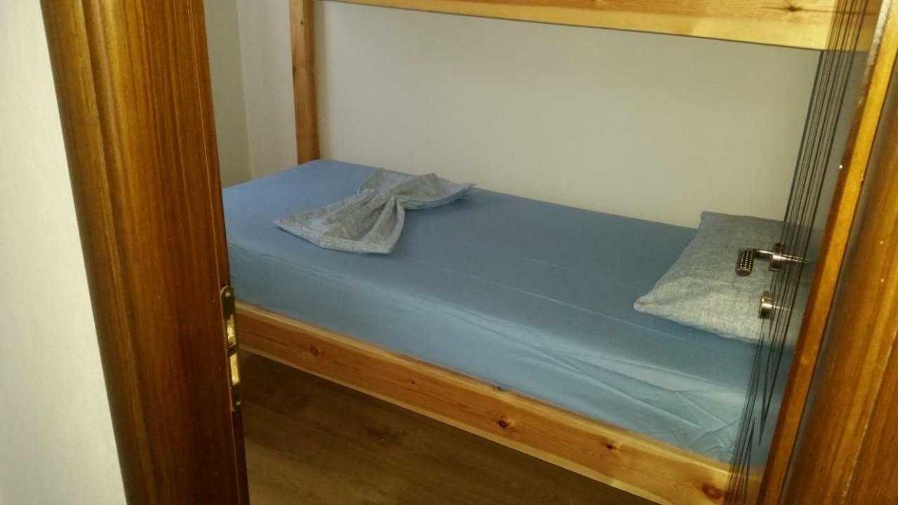 Bujtina E Tomorrit Hotel Ujanik Luaran gambar