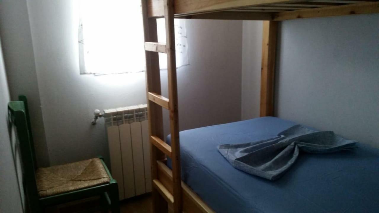 Bujtina E Tomorrit Hotel Ujanik Luaran gambar